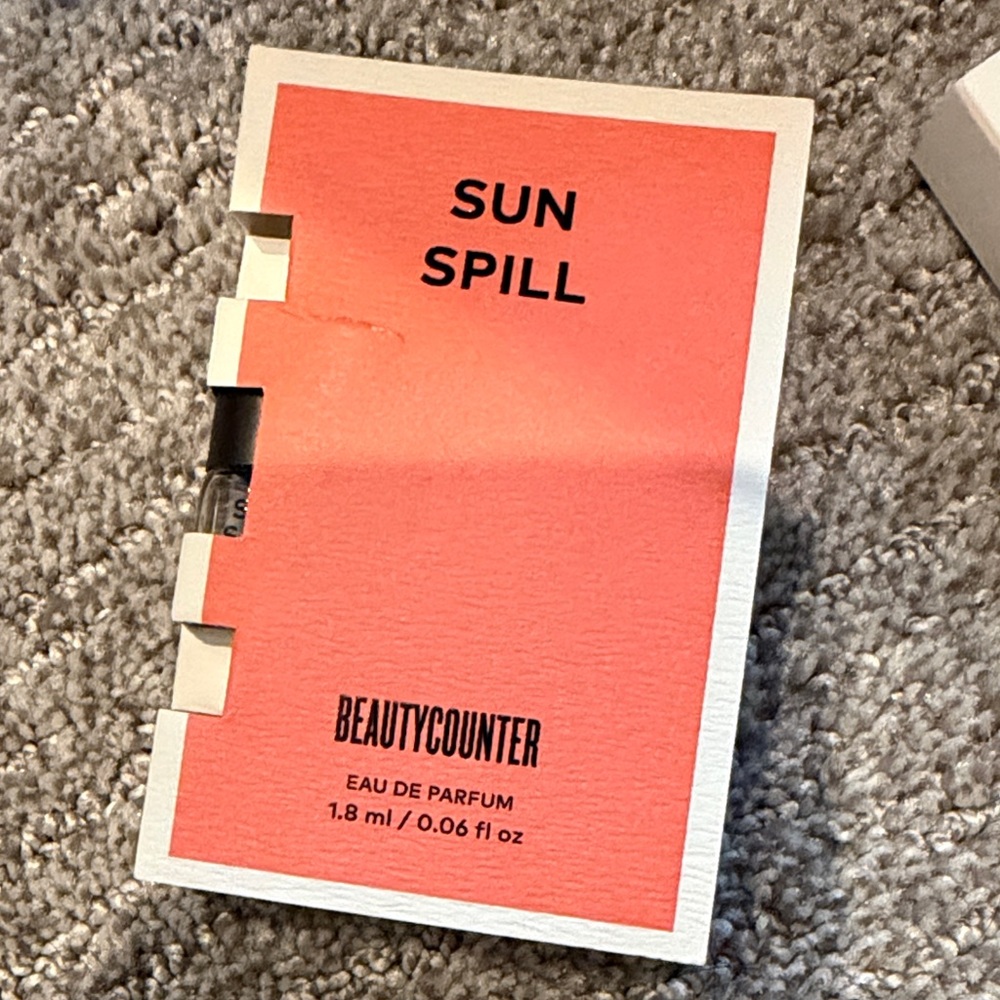 Beautycounter Sun Spill Eau de Parfum - Coral